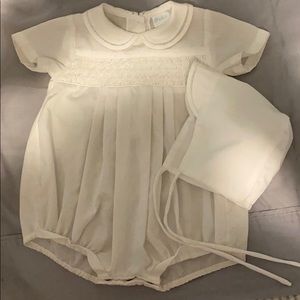 Petit Ami White Newborn bubble suit and bonnet